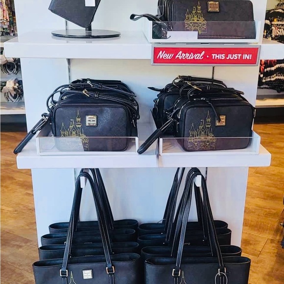 Dooney & Bourke WDW Castle Brand New Black Crossbody Bag with Gold Castle Design - Picture 6 of 14